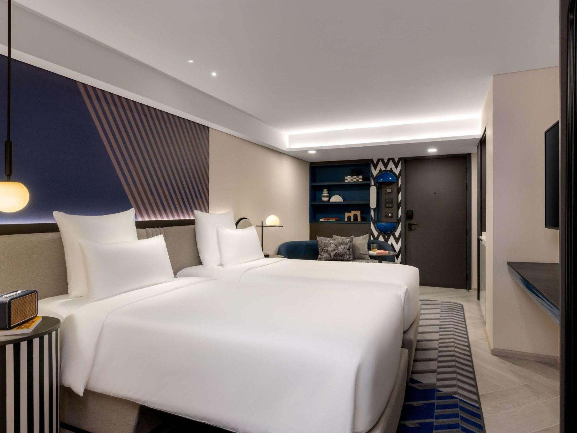 Tribe Living Bangkok Sukhumvit 39 By Accorhotels Esterno foto