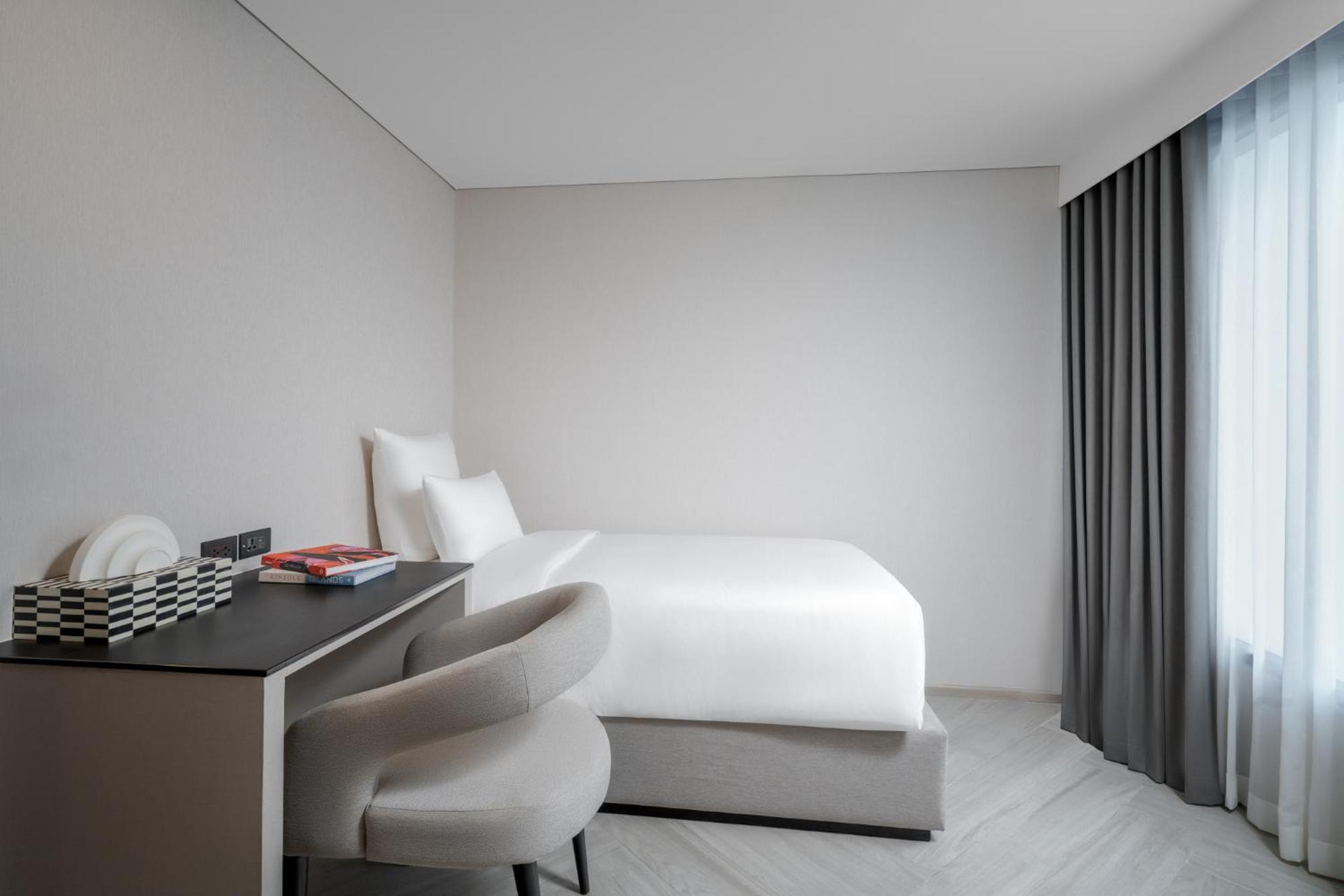 Tribe Living Bangkok Sukhumvit 39 By Accorhotels Esterno foto